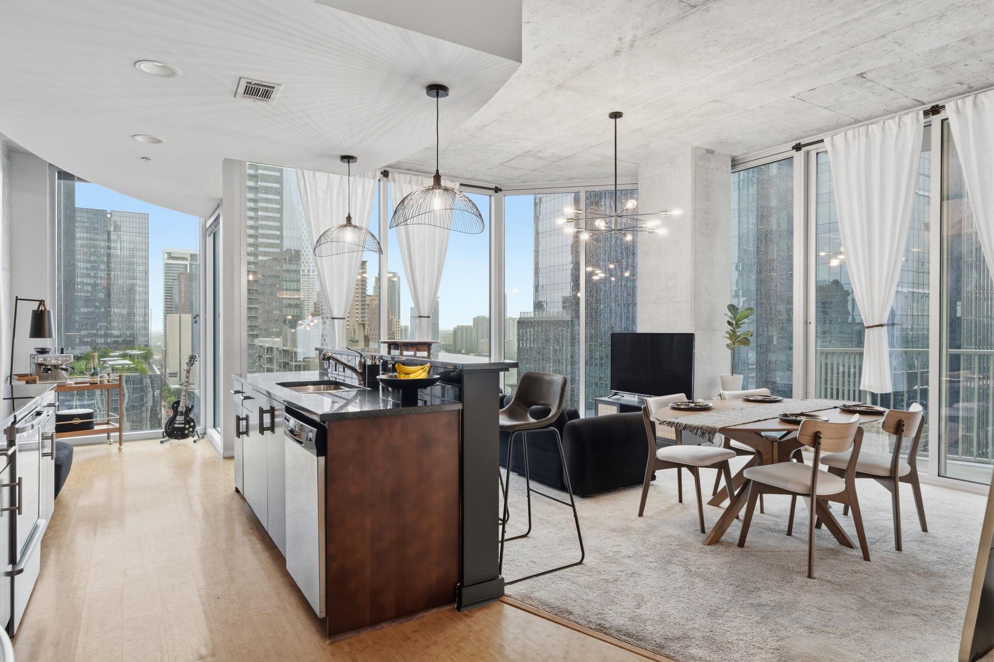 360 Nueces St · #2101