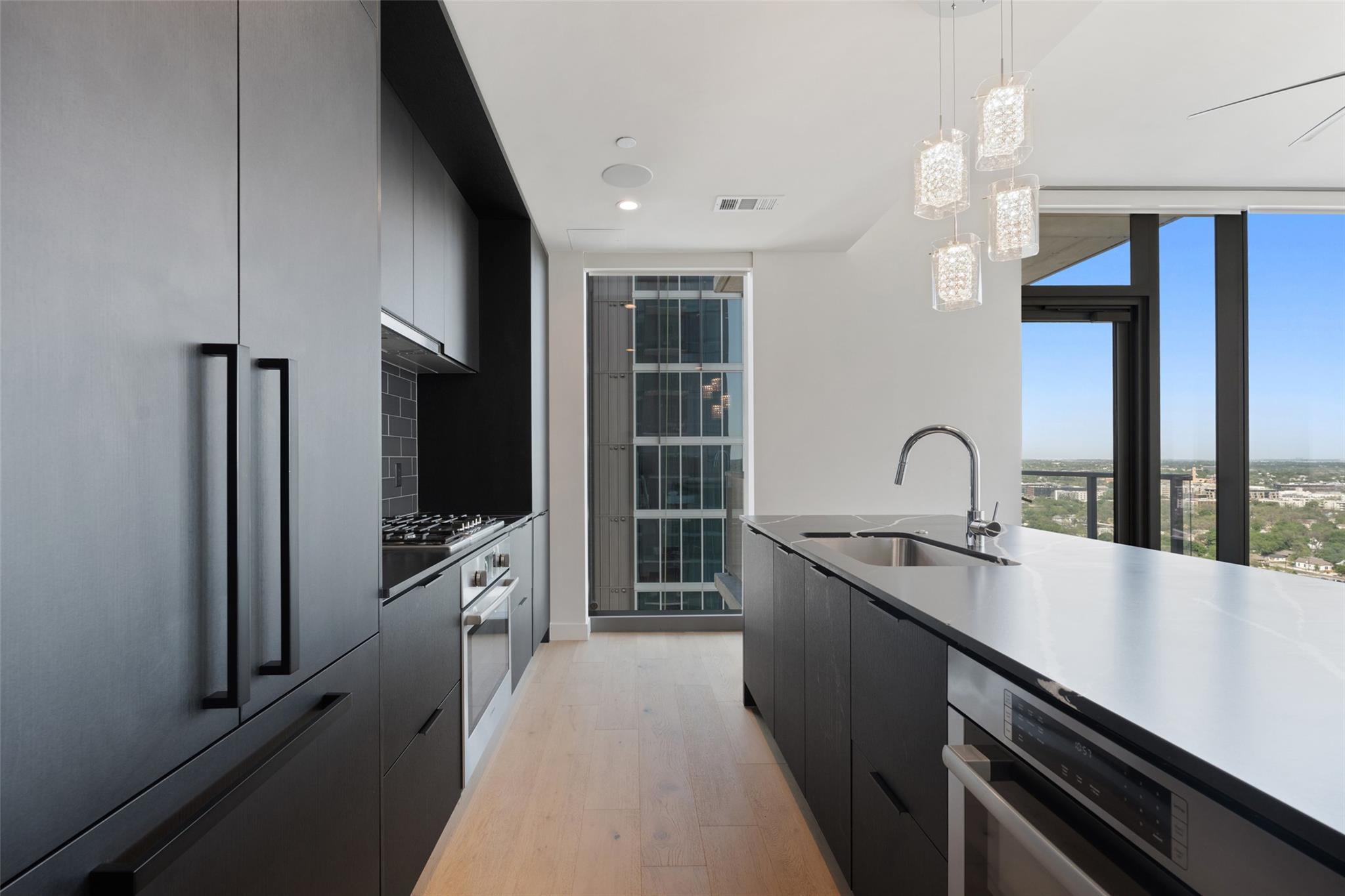 44 East Ave · #2307