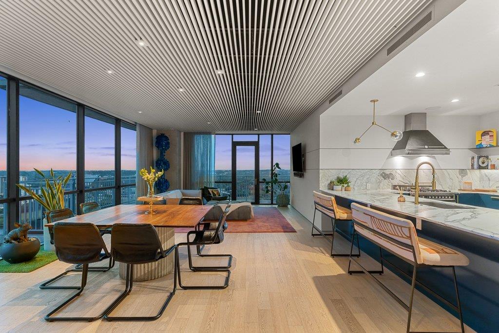 222 West Ave · #2301