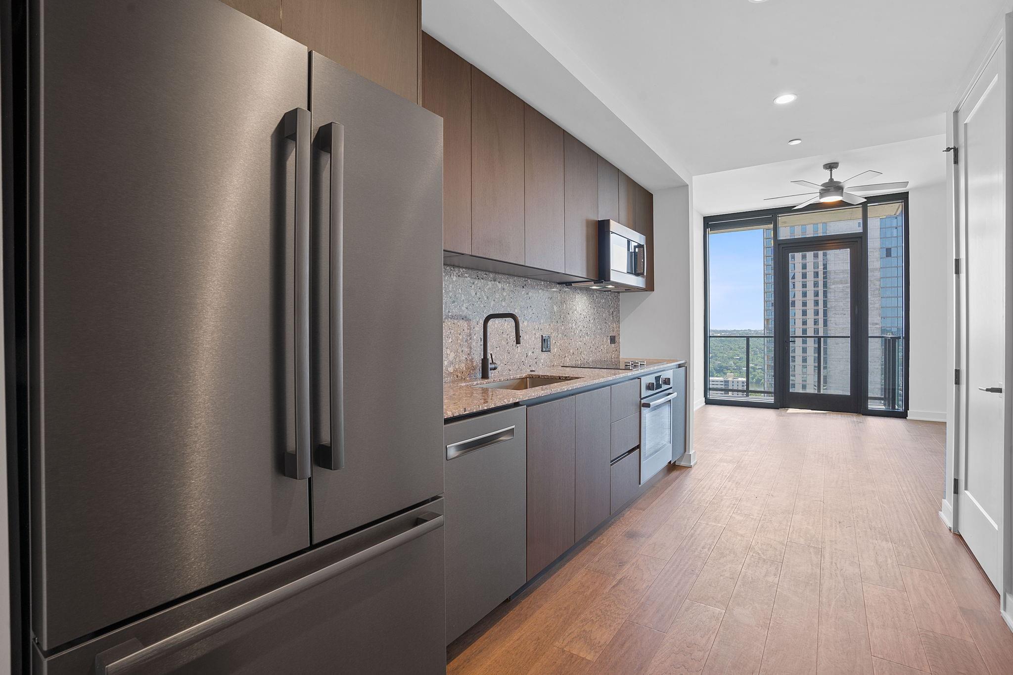 84 East Ave · #2708