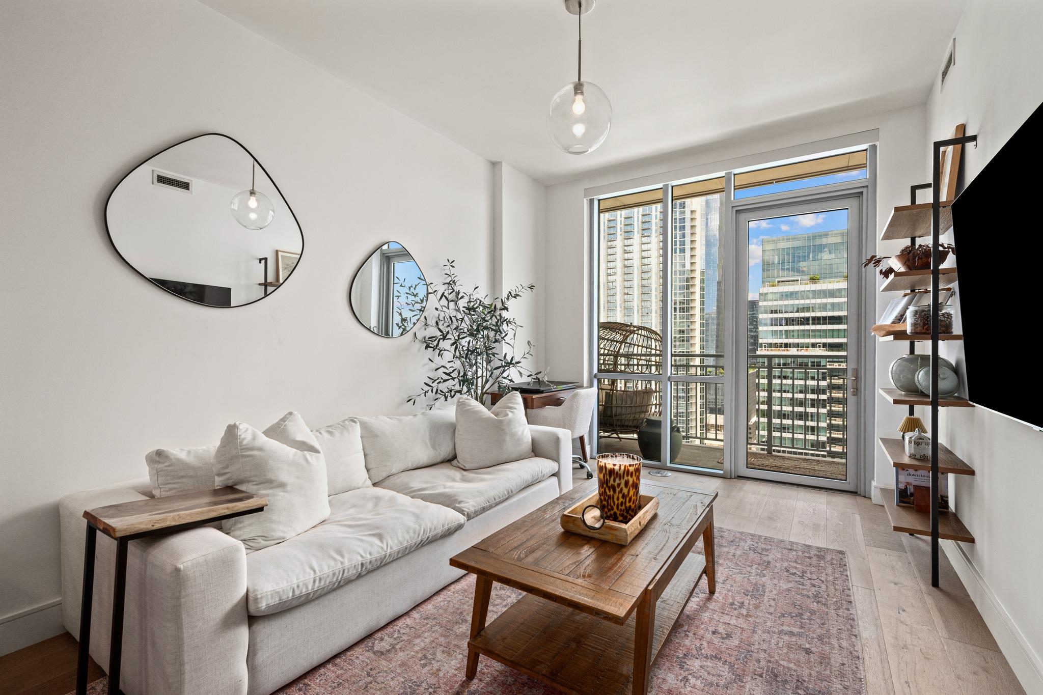 222 West Ave · #2507
