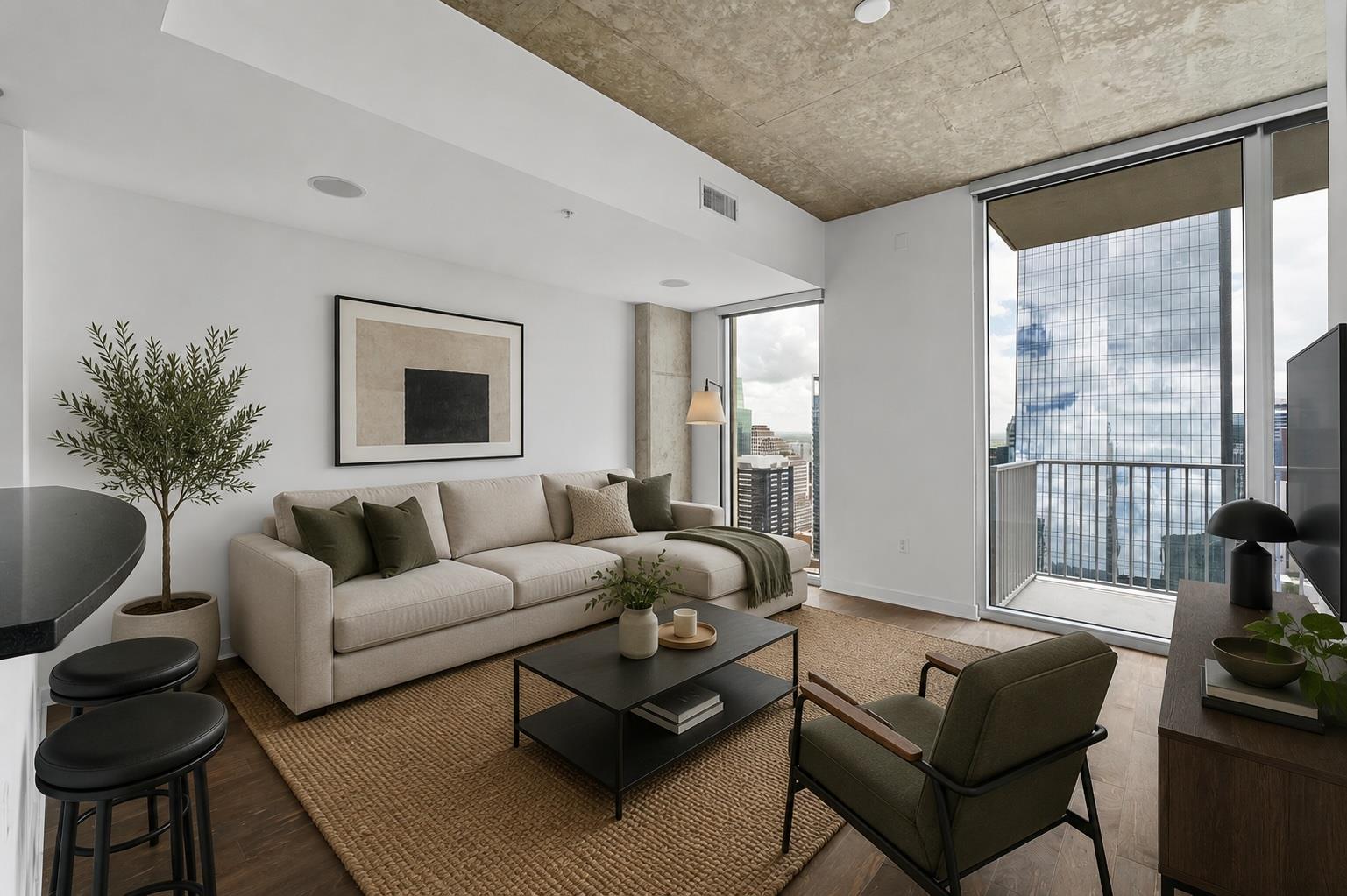 360 Nueces St · #3907