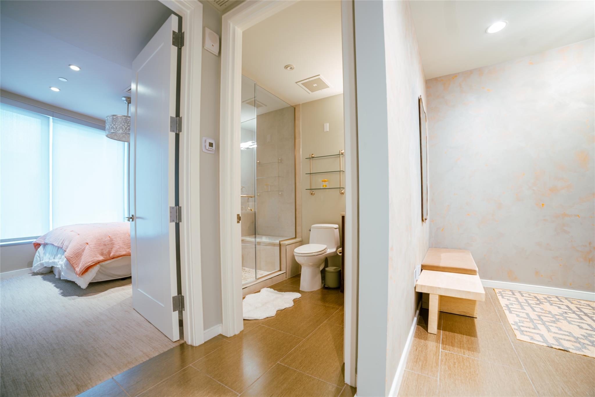 200 Congress Ave · #11C