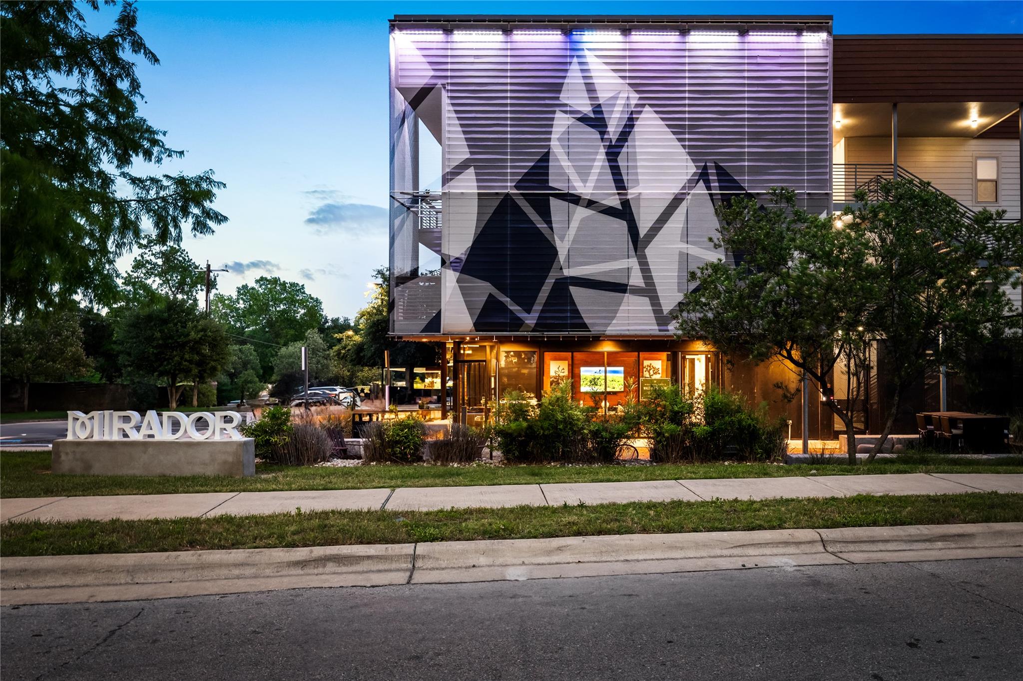 2505 Thornton Road Rd · #3201