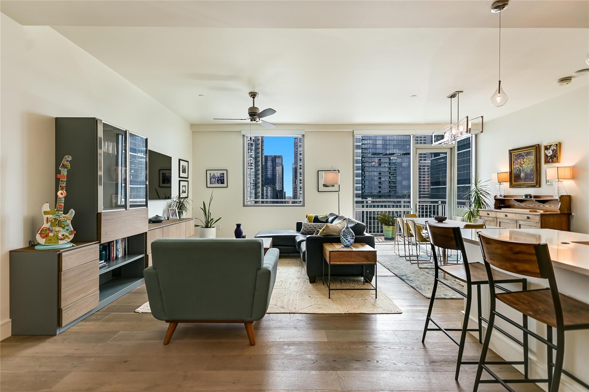 222 West Ave · #1613