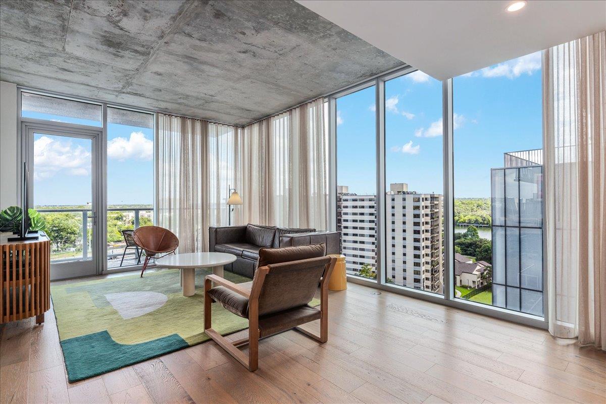 48 East Ave · #1308