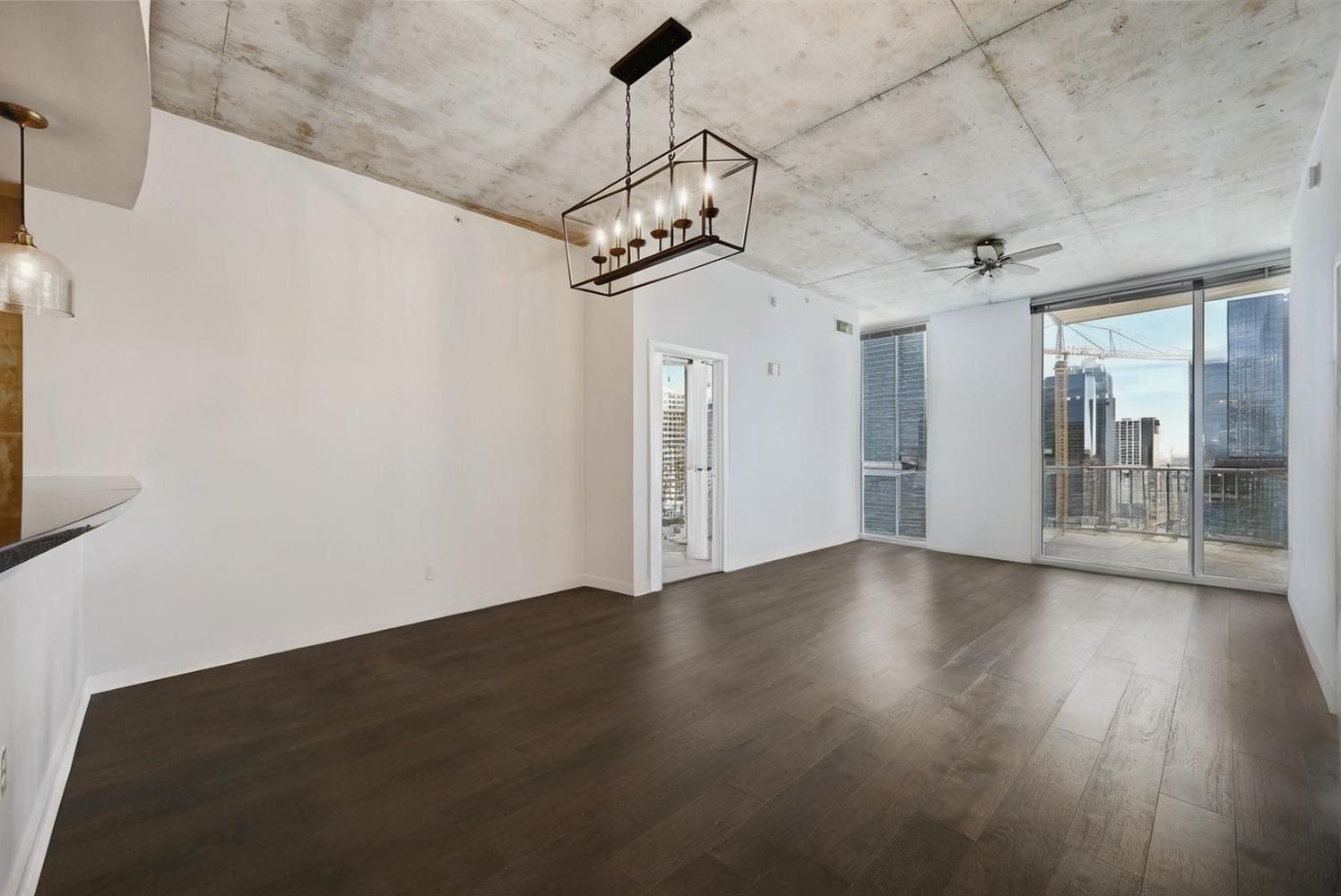 360 Nueces St · #1809