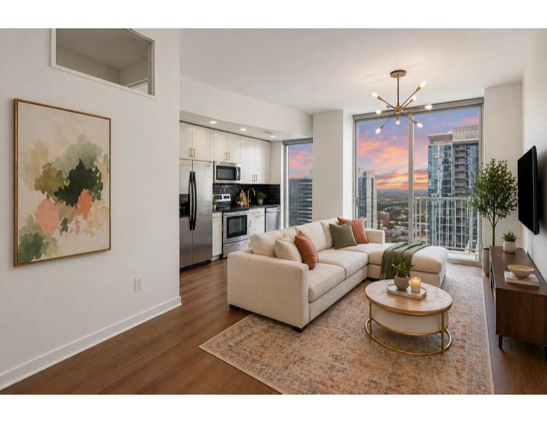 360 Nueces St · #2704
