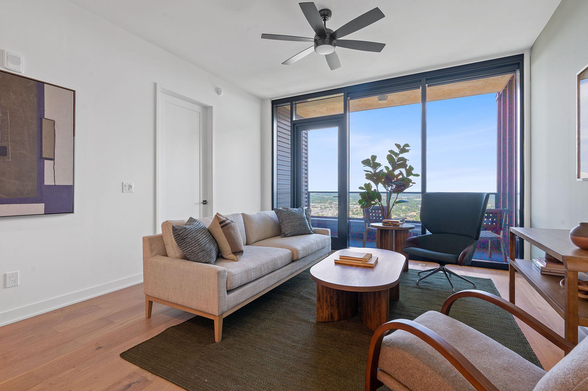 Vesper Residences condo tower at 84 East Ave, Austin TX