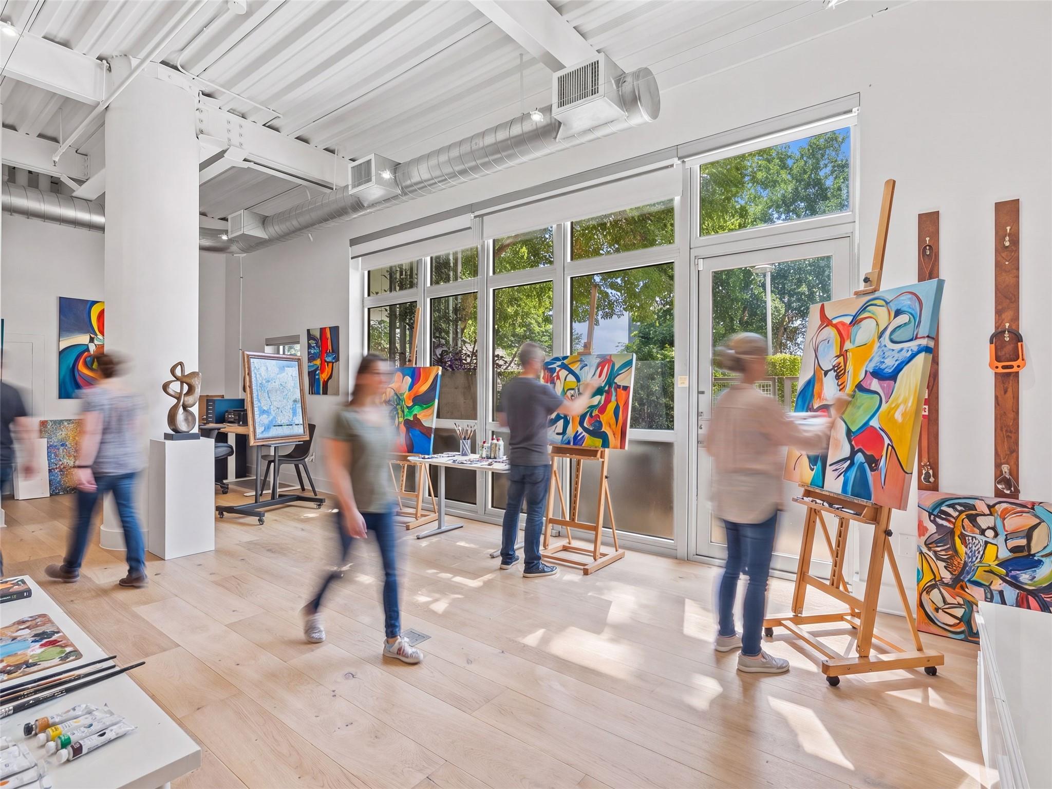603 Davis St · #101
