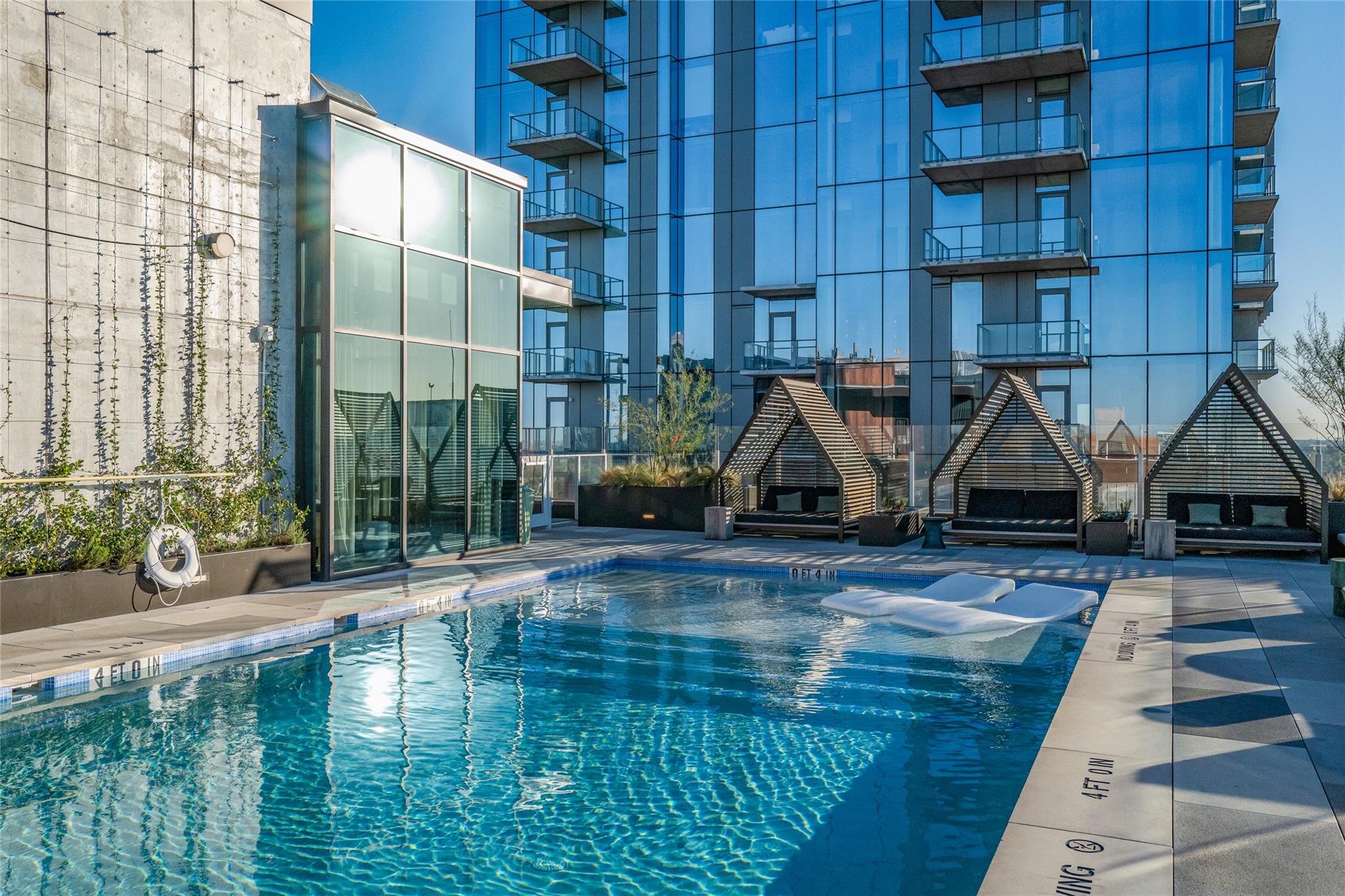 thumbnail 36