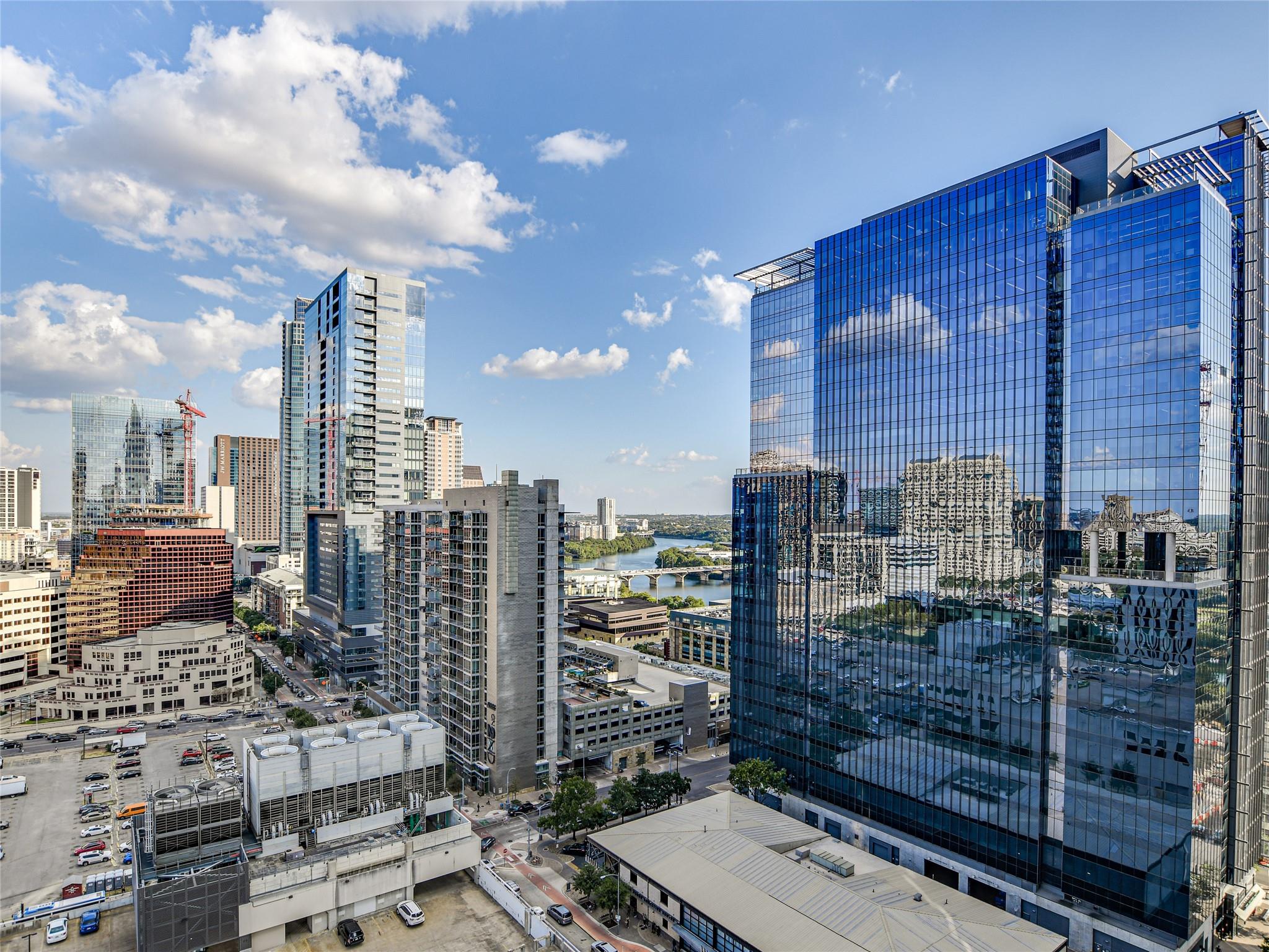 360 Nueces St · #1301