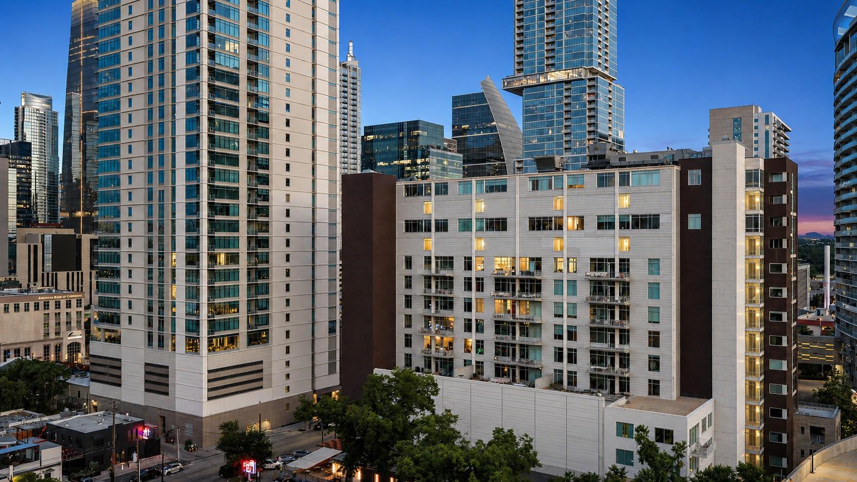 800 W 5th St · #1004