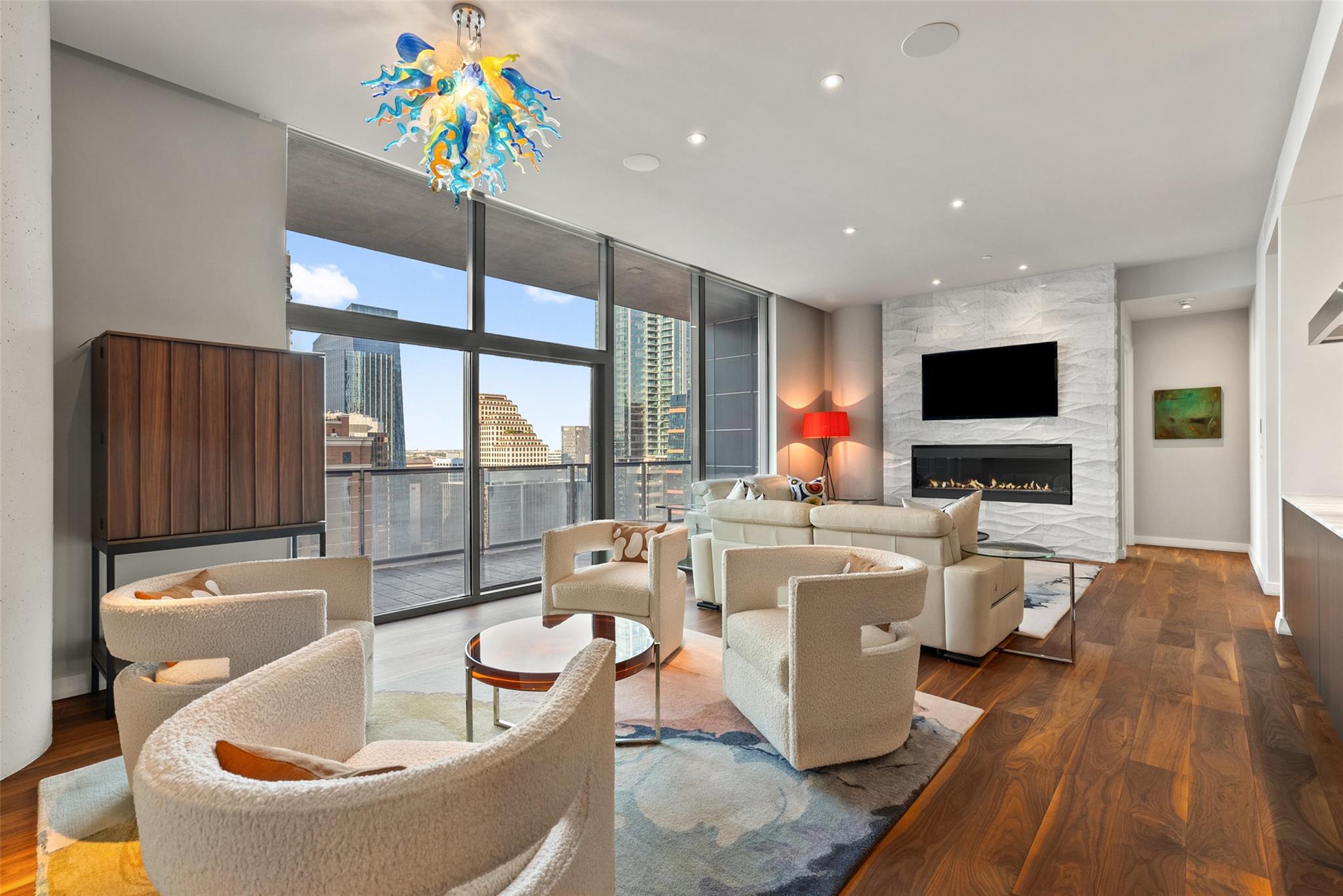 210 Lavaca St · #2505