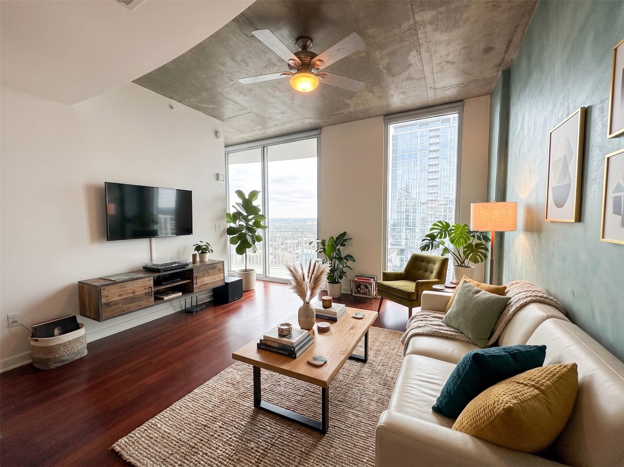 360 Nueces St · #4008