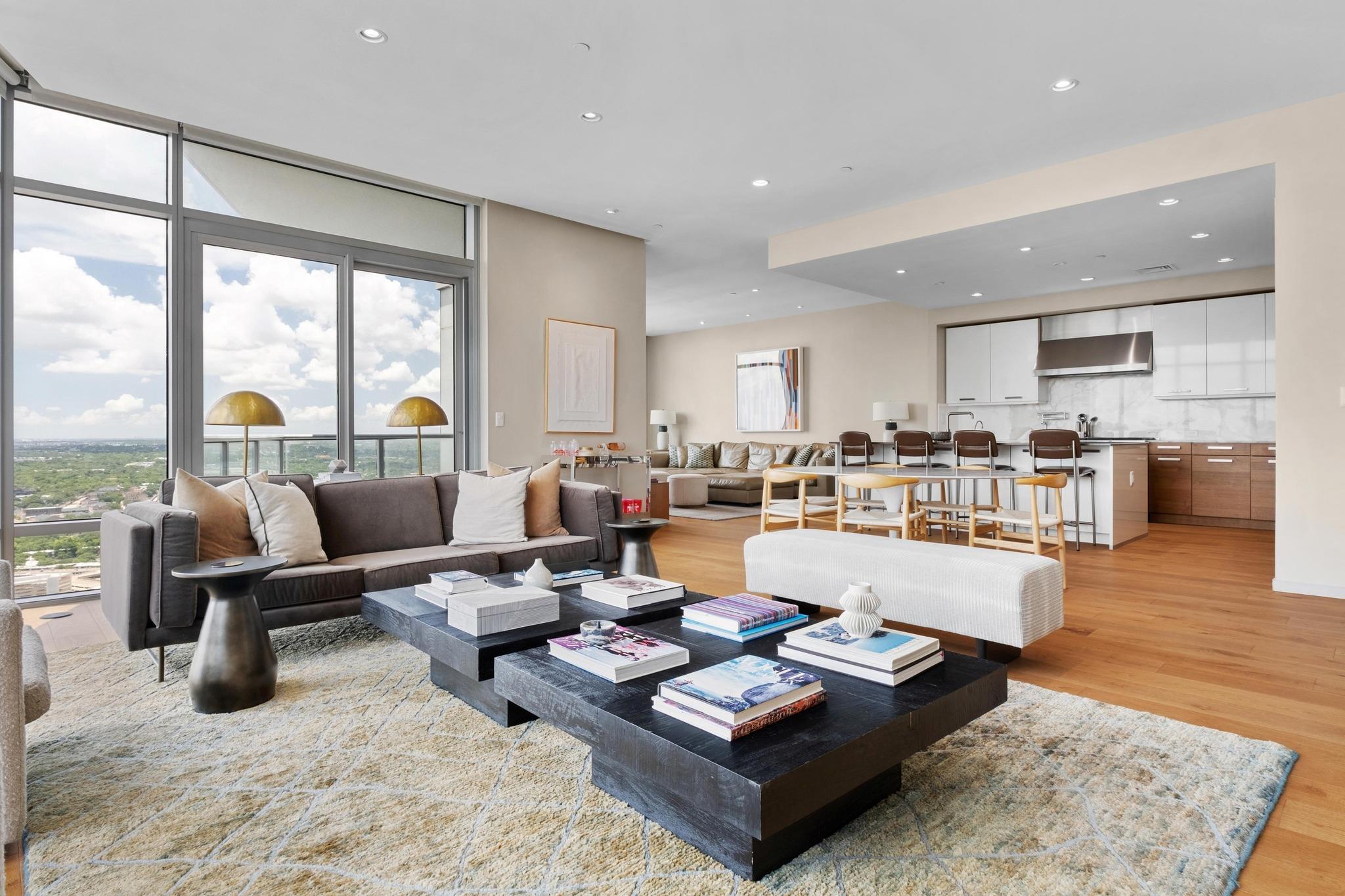 200 Congress Ave · #37H