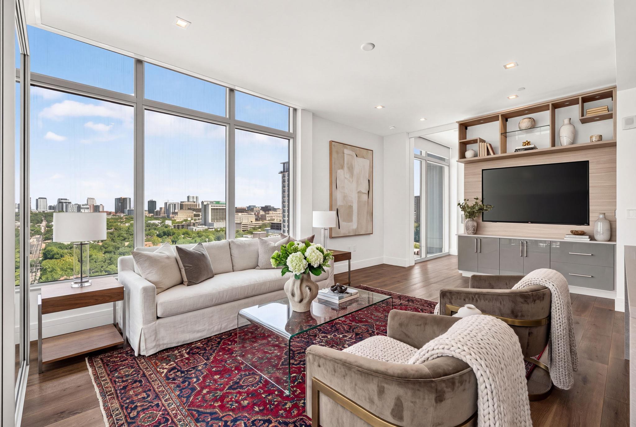 501 West Ave · #1504