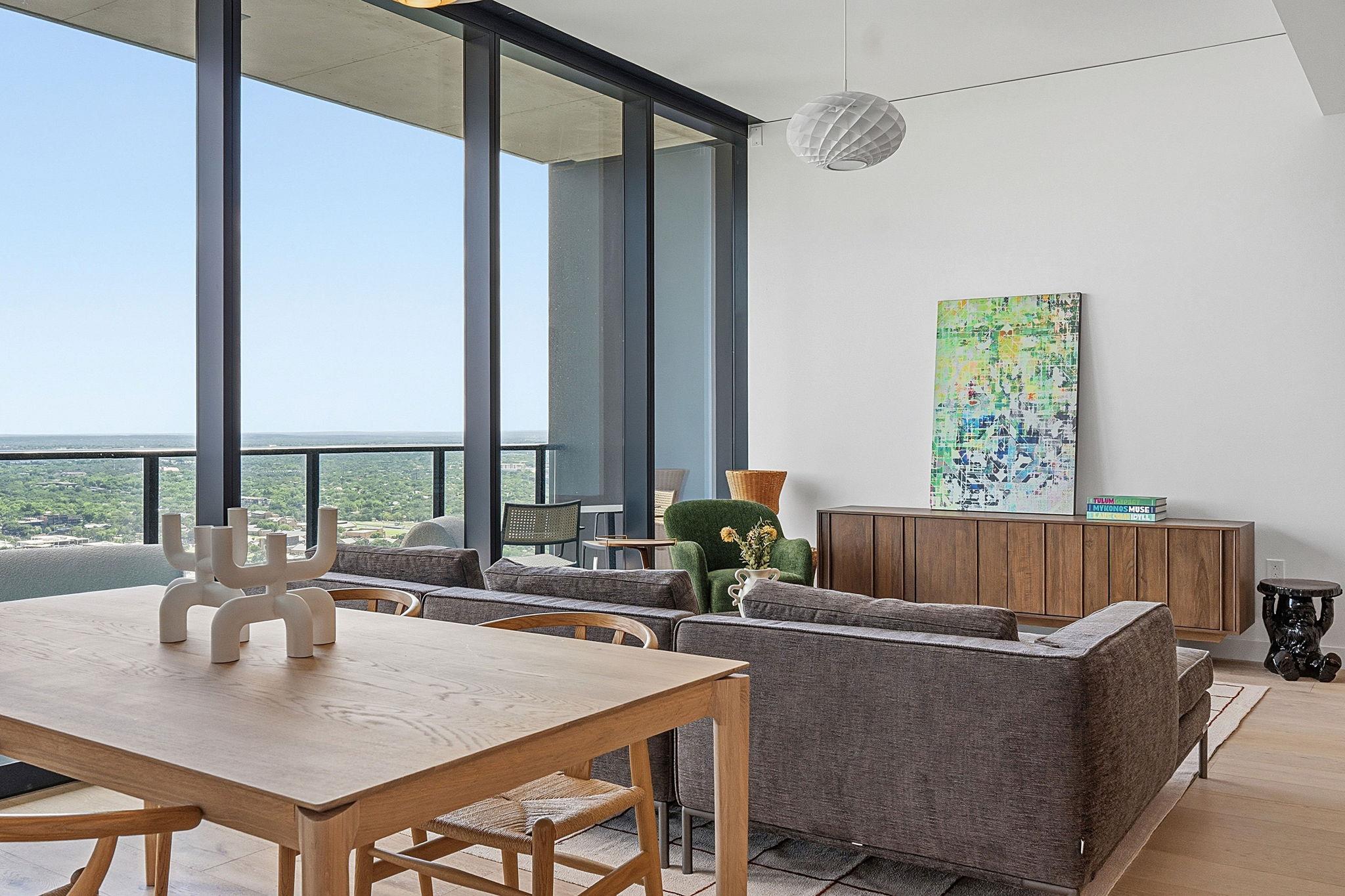 610 Davis St · #4102