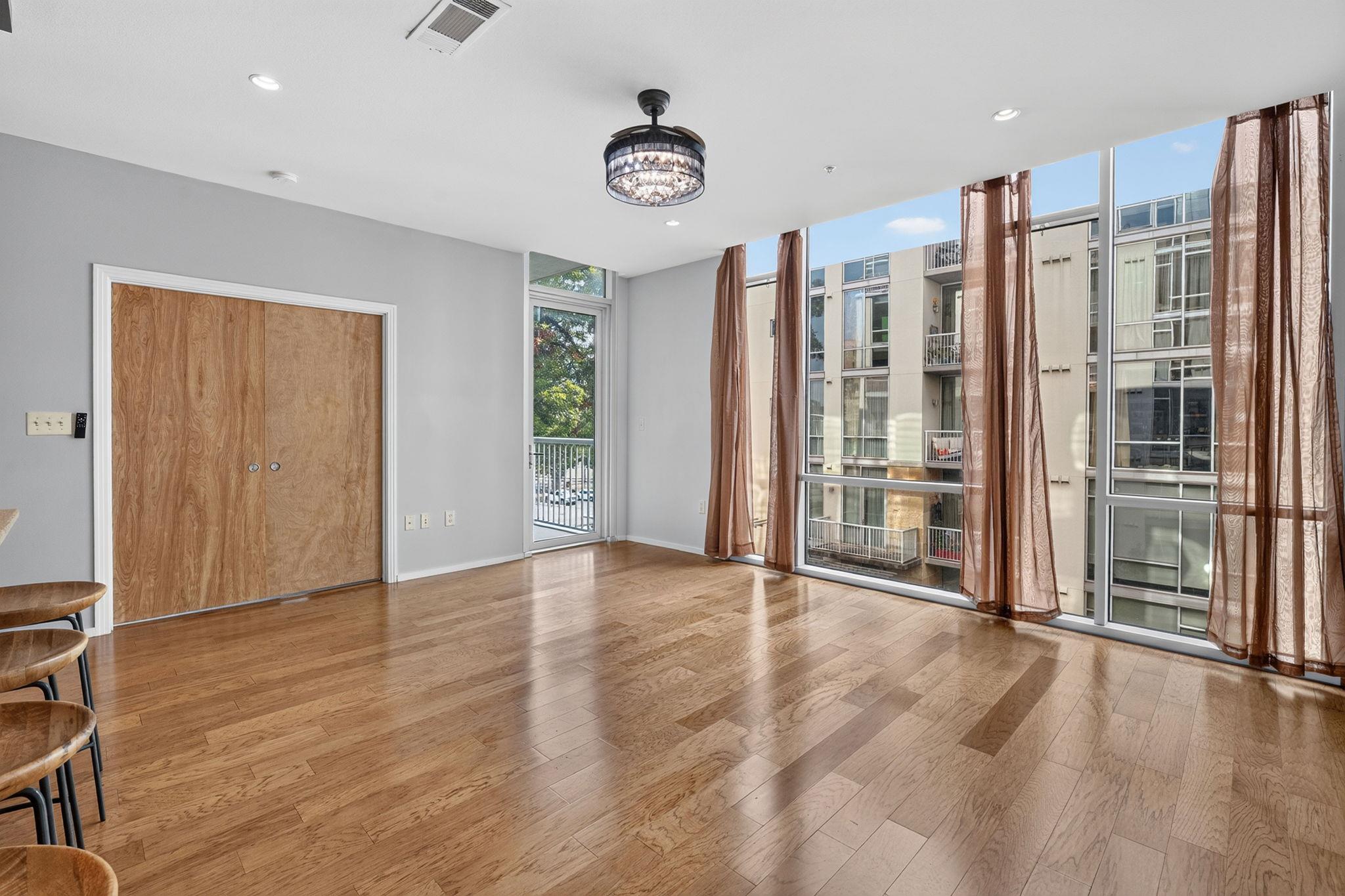 1600 Barton Springs Rd · #1302