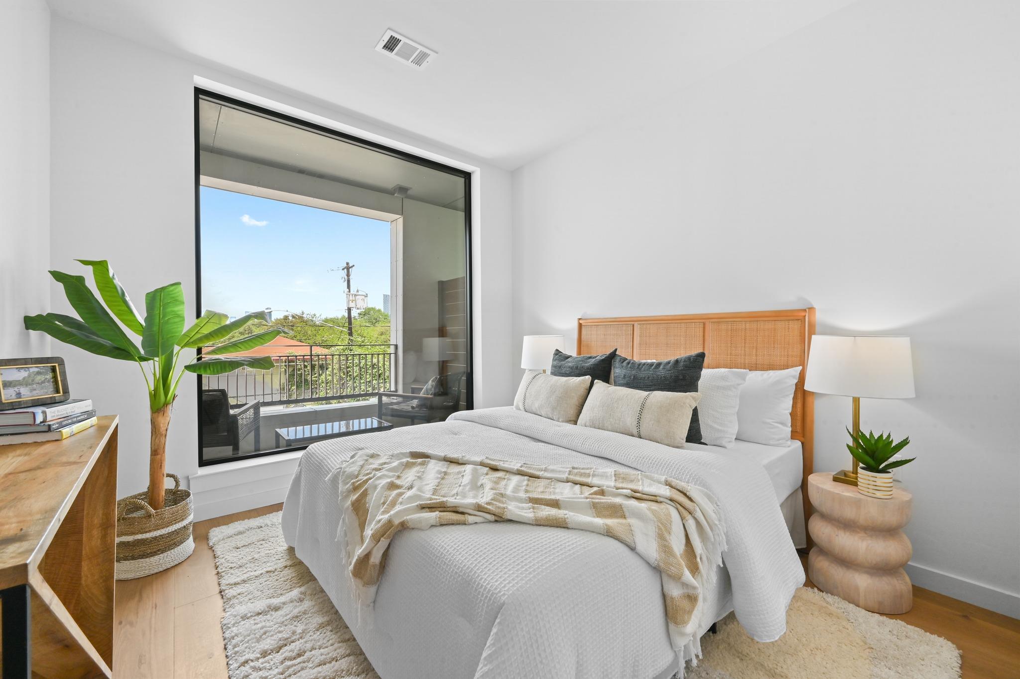 thumbnail 16