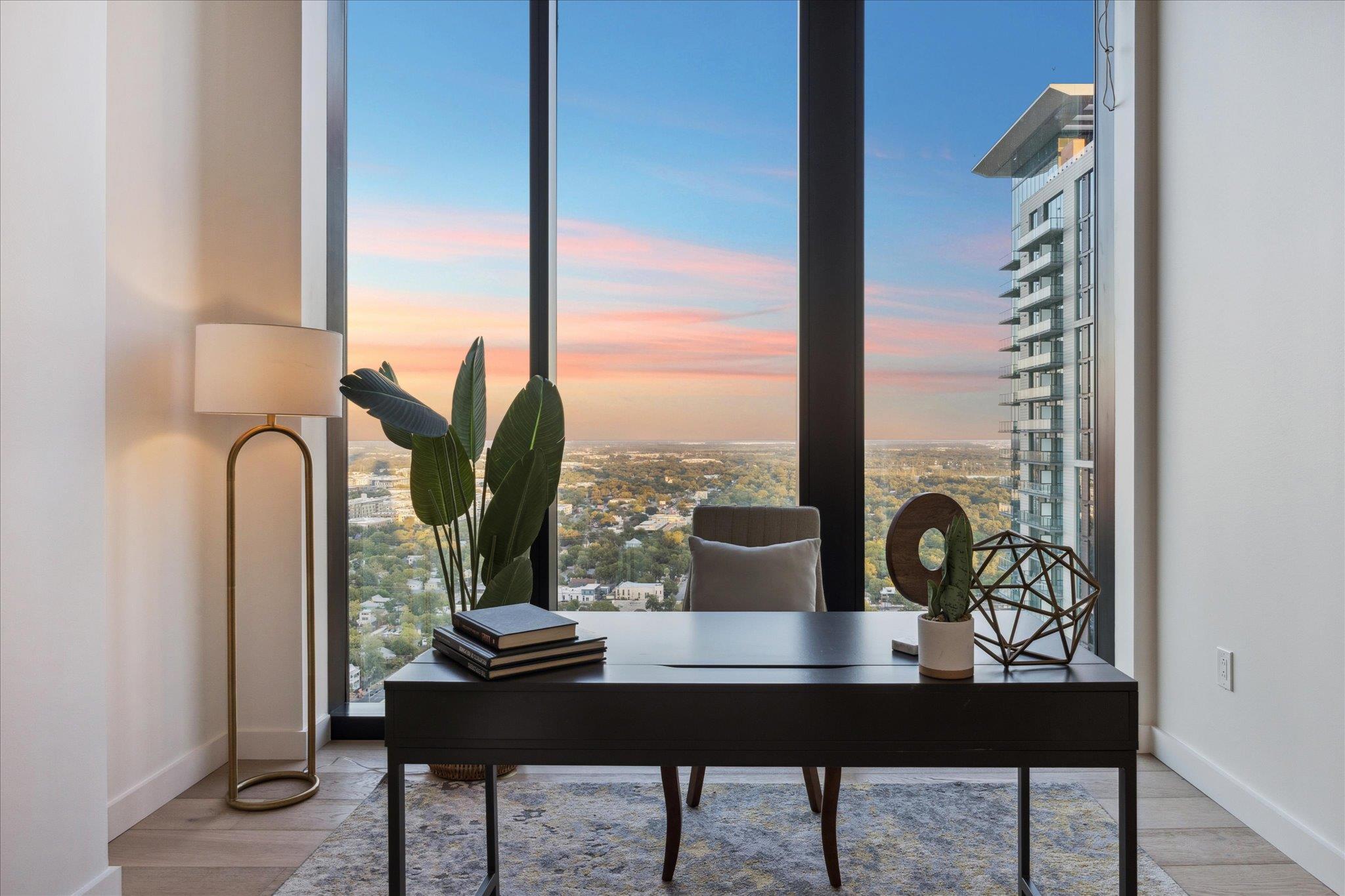 610 Davis St · #3102